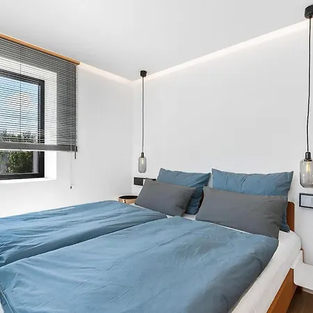 Apartman Rooftop Garden Sechs *